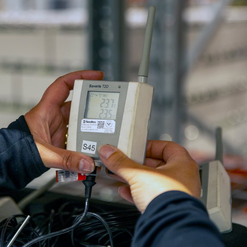 Fältkalibrering görs av kalibreringstekniker från Nordtec